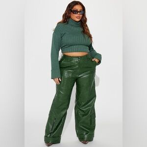 Aviva Washed Faux Leather Cargo Pant - Hunter